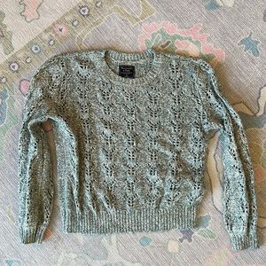 Abercrombie & Fitch sweater
